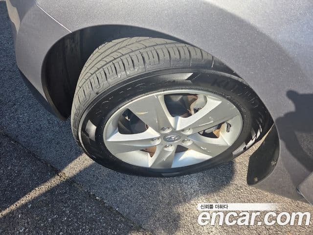 Hyundai Avante MD Premier, 2012 14