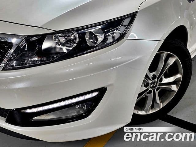 Kia K5 Prestige, 2013 12
