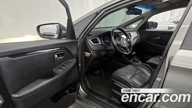 Kia All New Carens Prestige, 2014 10