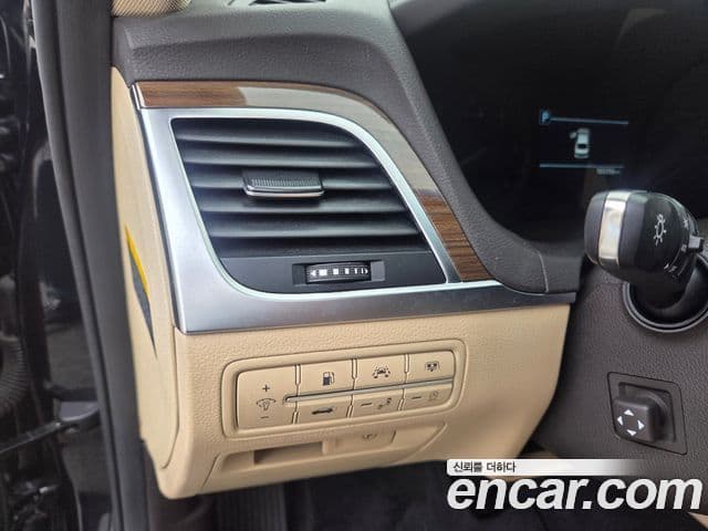 Genesis G80 Premium Luxury, 2020 10