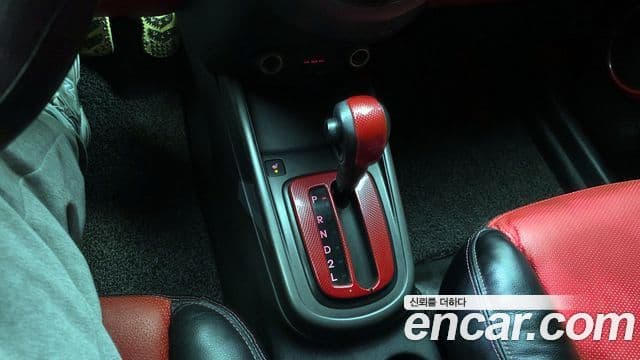 Kia Soul топовая версия, 2010 9