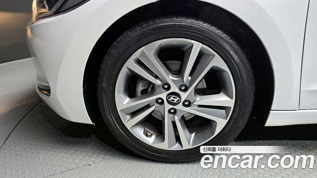 Hyundai Avante AD 1.6 GDI Value Plus, 2018 все фото