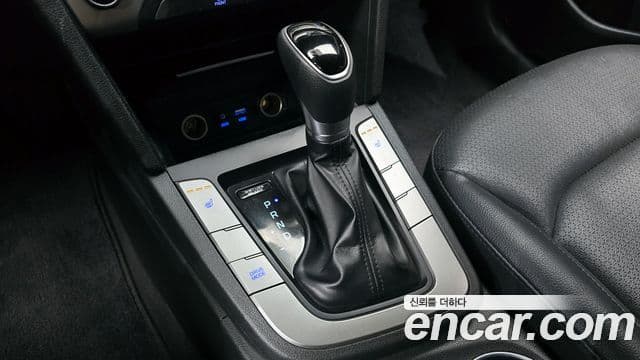 Hyundai Avante AD 1.6 GDI Value Plus, 2018 9