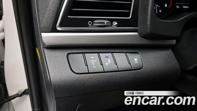 Hyundai Avante AD 1.6 GDI Value Plus, 2018 15