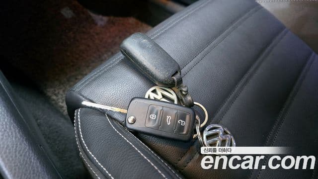 Volkswagen 시로코 2.0 TDI R-Line, 2012 20