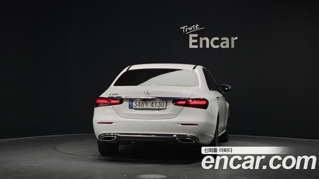 Mercedes-Benz E-класс W213 Avantgarde, 2021 4