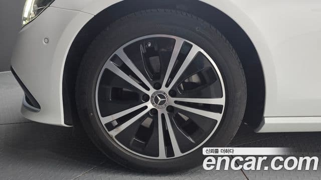 Mercedes-Benz E-класс W213 Avantgarde, 2021 все фото