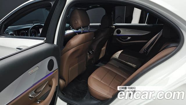 Mercedes-Benz E-класс W213 Avantgarde, 2021 12