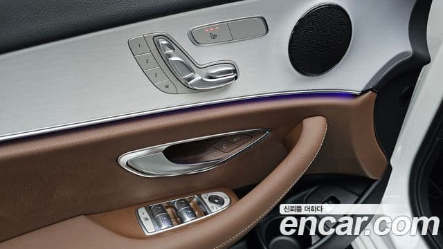 Mercedes-Benz E-класс W213 Avantgarde, 2021 17