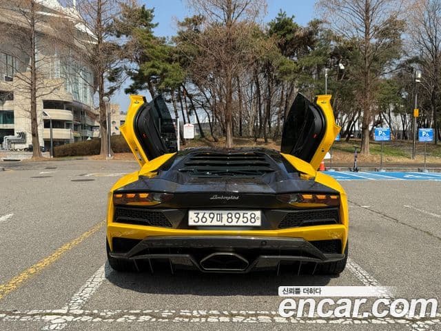 Lamborghini 아벤타도르 S LP740-4, 2018 7