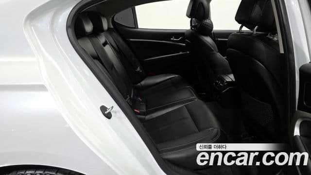 Genesis The / новый New G70, 2021 12