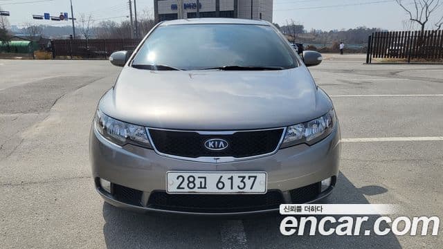 Kia Forte 1.6 CVVT Si, 2010 3