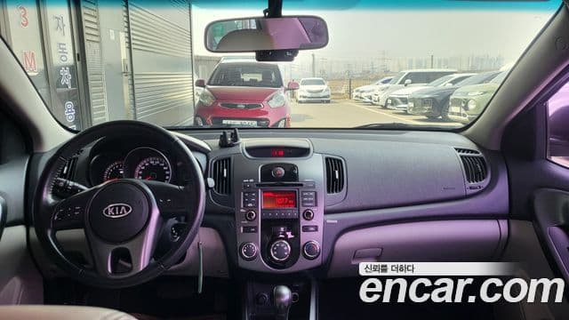 Kia Forte 1.6 CVVT Si, 2010 7