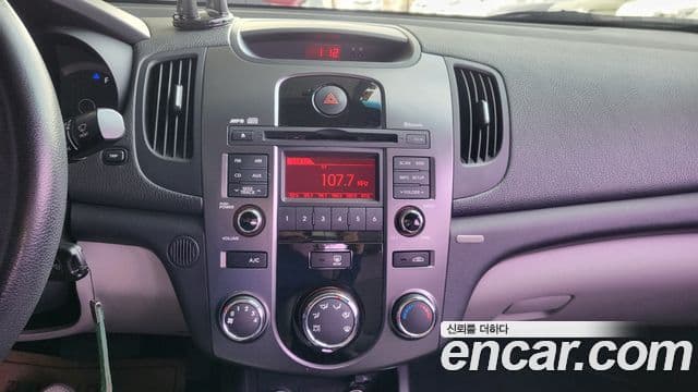 Kia Forte 1.6 CVVT Si, 2010 15