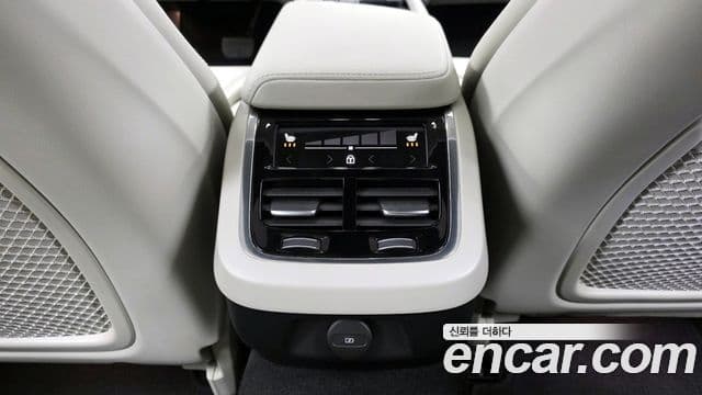 Volvo V60 Cross Country 2세대 B5 Ultimate AWD, 2023 18