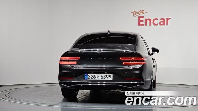 Genesis G80 (RG3) бензин 2.5 турбо 2WD, 2025 4