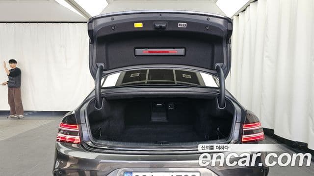 Genesis G80 (RG3) бензин 2.5 турбо 2WD, 2025 20