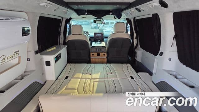 Hyundai Staria Prestige Camper 4인승, 2025 7