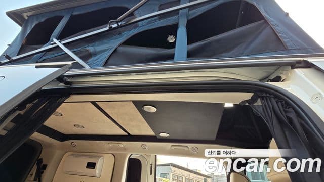 Hyundai Staria Prestige Camper 4인승, 2025 11