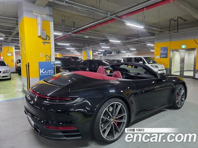 Porsche 911 (992) Carrera S кабриолет, 2022 8