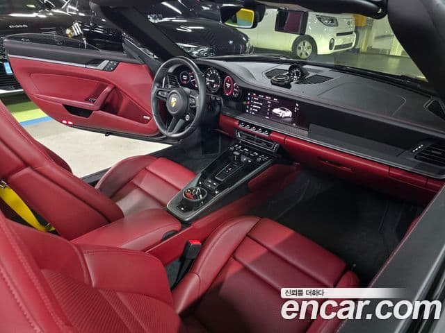 Porsche 911 (992) Carrera S кабриолет, 2022 12