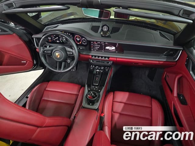 Porsche 911 (992) Carrera S кабриолет, 2022 13