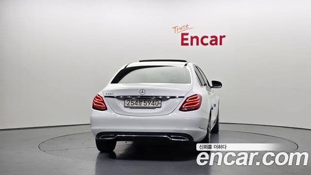 Mercedes-Benz C-класс W205 Avantgarde, 2015 4