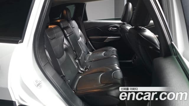 Jeep Cherokee(KL) 2.4 Longitude AWD, 2017 12