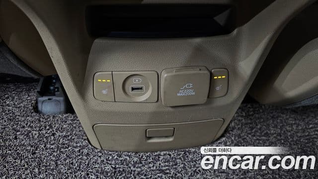 Kia The / новый New Carnival Special, 2019 18