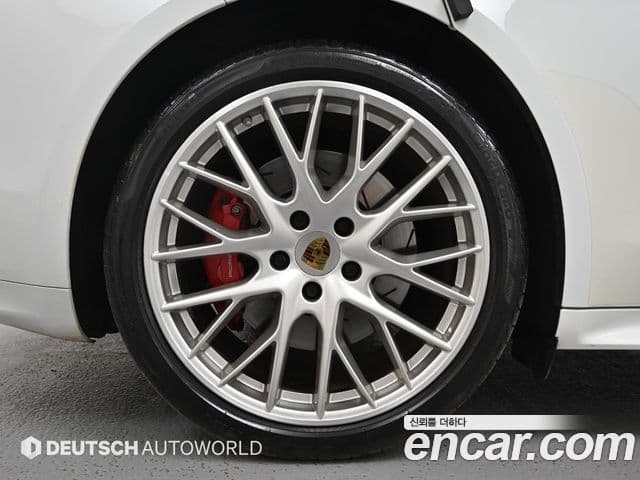 Porsche Panamera (971) 4.0 турбо, 2018 все фото