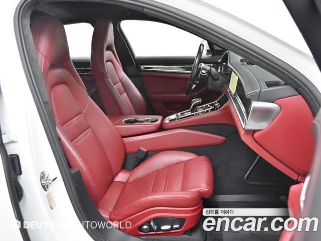 Porsche Panamera (971) 4.0 турбо, 2018 10