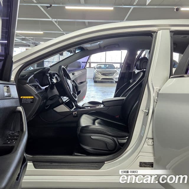 Hyundai LF Sonata LPI Smart, 2015 15