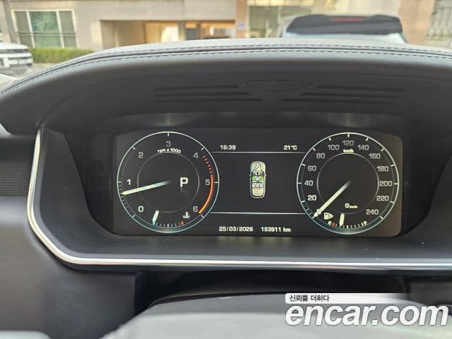 Land Rover Range Rover 4세대 4.4 SDV8 Vogue SE дизель, 2015 12