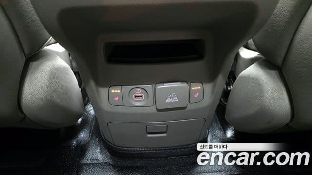 Kia All New Carnival Noblesse, 2017 17