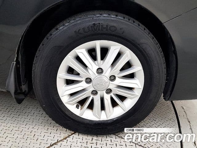 KG모빌리티(SsangYong) Korando 투리스모 2WD GT 11인승, 2014 20