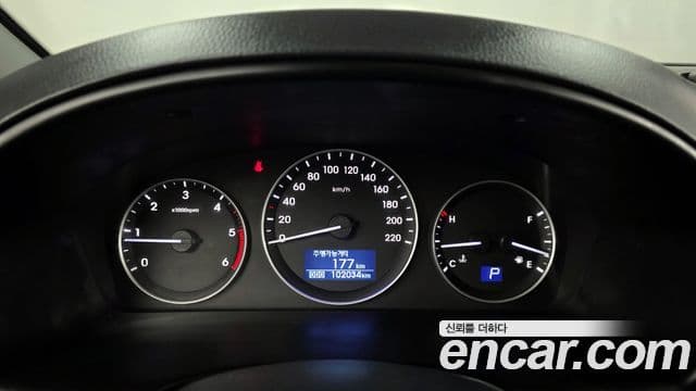 Hyundai The / новый New Grand Starex Modern, 2018 8