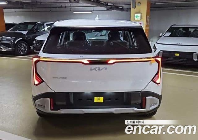 Kia Seltos 2세대 Trendy, 2026 3