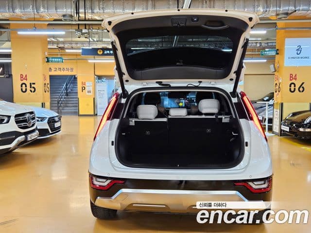 Kia D All New Niro Signature, 2024 6