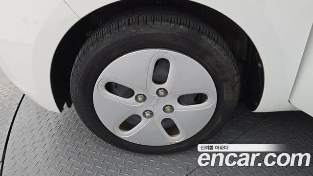 Kia The / новый New Ray Standard, 2022 все фото