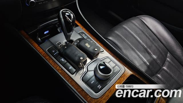 Hyundai Equus(новый кузов / новое поколение) Prestige VVIP팩, 2012 9