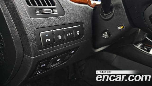 Hyundai Equus(новый кузов / новое поколение) Prestige VVIP팩, 2012 16