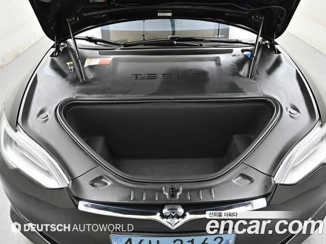 Tesla модель S, 2017 6