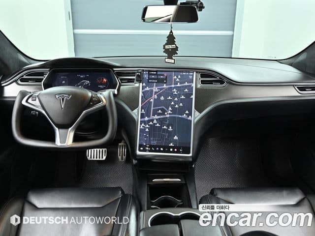 Tesla модель S, 2017 7