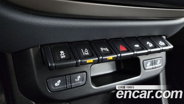 Chevrolet(GM대우) real New 콜로라도 3.6 Z71-X Midnight 4WD, 2022 18