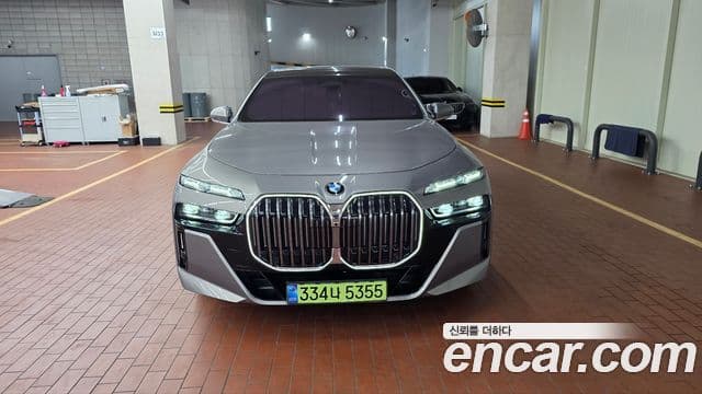 BMW 7시리즈 (G70) 740d xDrive M Sport