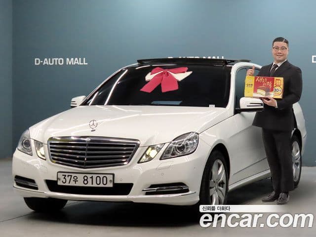 Mercedes-Benz E-класс W212 E300 Elegance, 2013 1