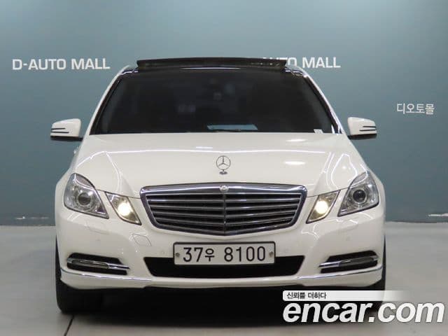 Mercedes-Benz E-класс W212 E300 Elegance, 2013 3
