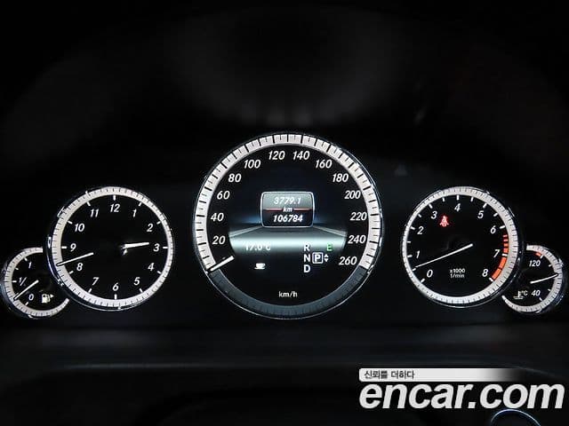 Mercedes-Benz E-класс W212 E300 Elegance, 2013 8