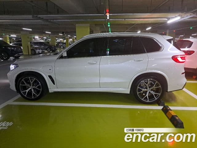 BMW X5 (G05) xDrive 45e M Sport, 2021 все фото