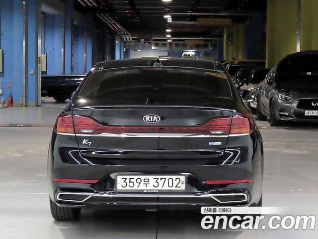 Kia K7 Premier гибрид Signature, 2020 4
